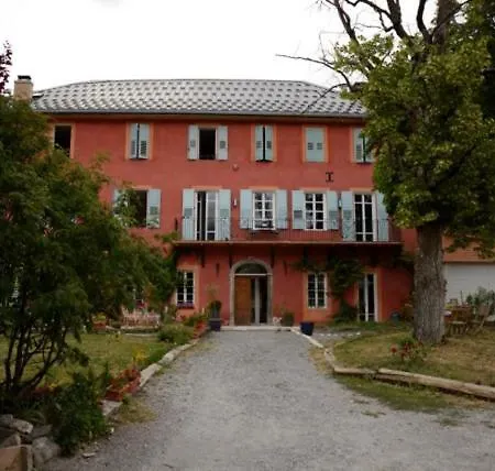 Charme Et Standing Centre Apartment